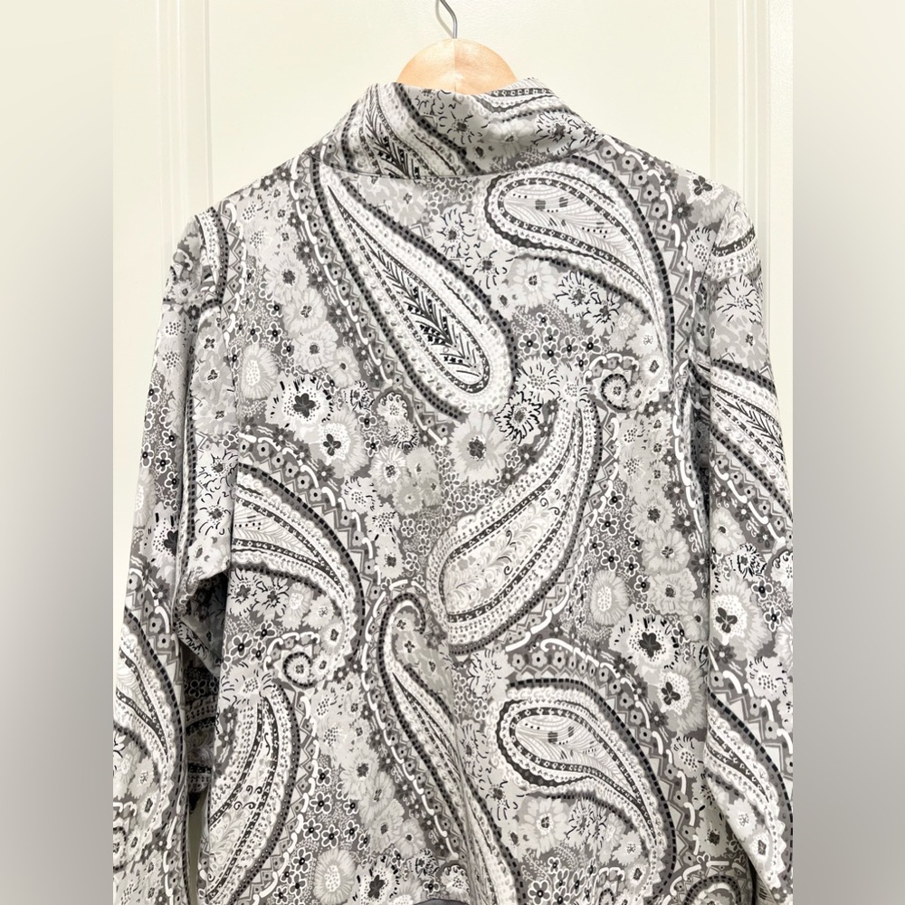 VERA BRADLEY French Terry Quarter-Zip Sweatshirt with Pockets - Picture 8 of 8